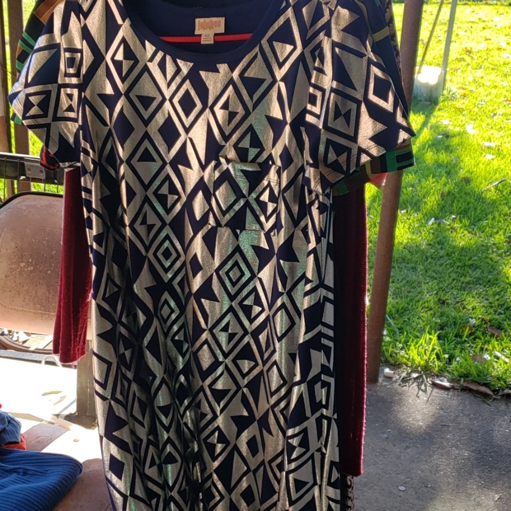 LulaRoe Elegant Carly